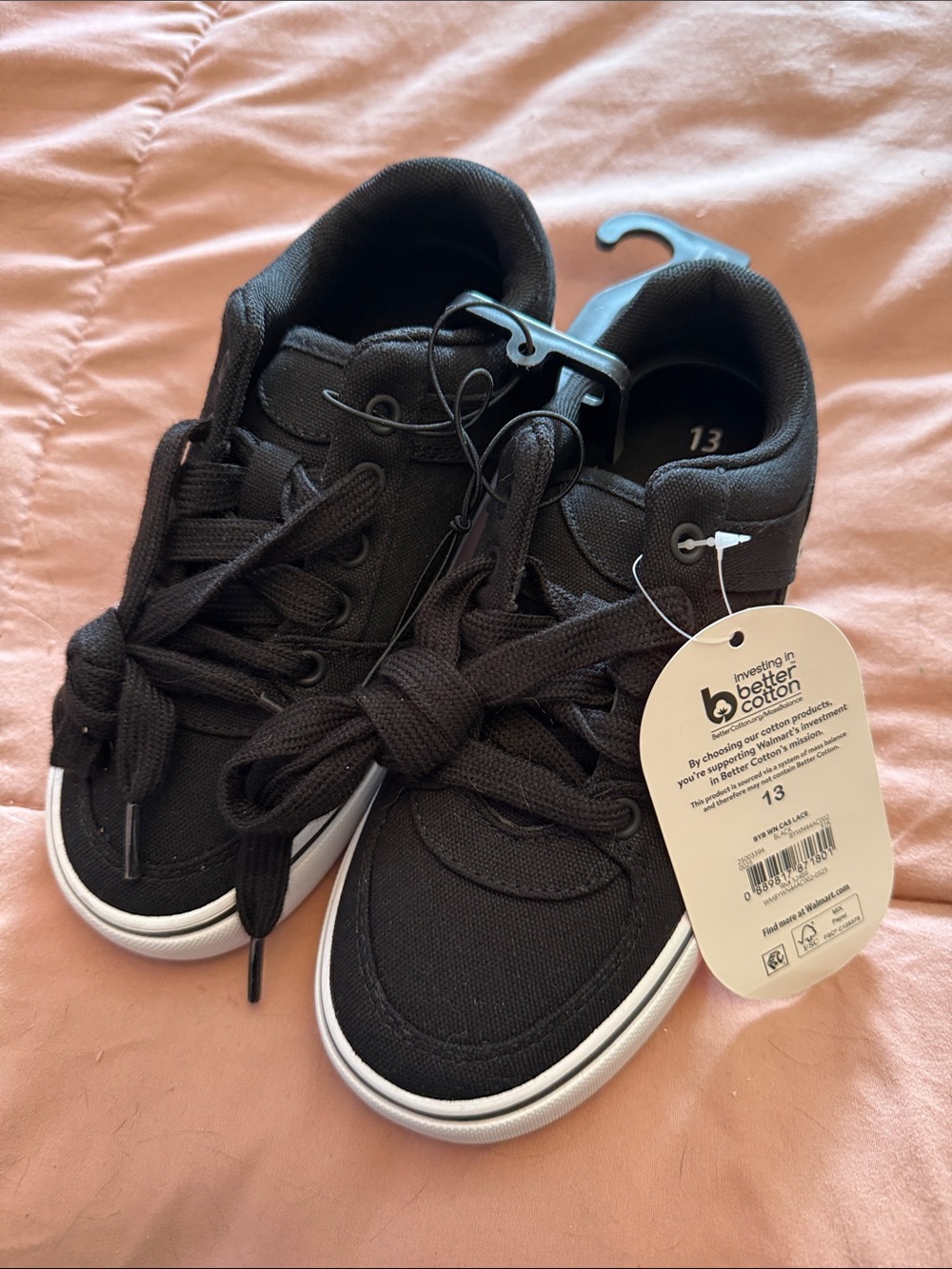 👟 Kids Black Canvas Sneakers with White Soles Sz 13